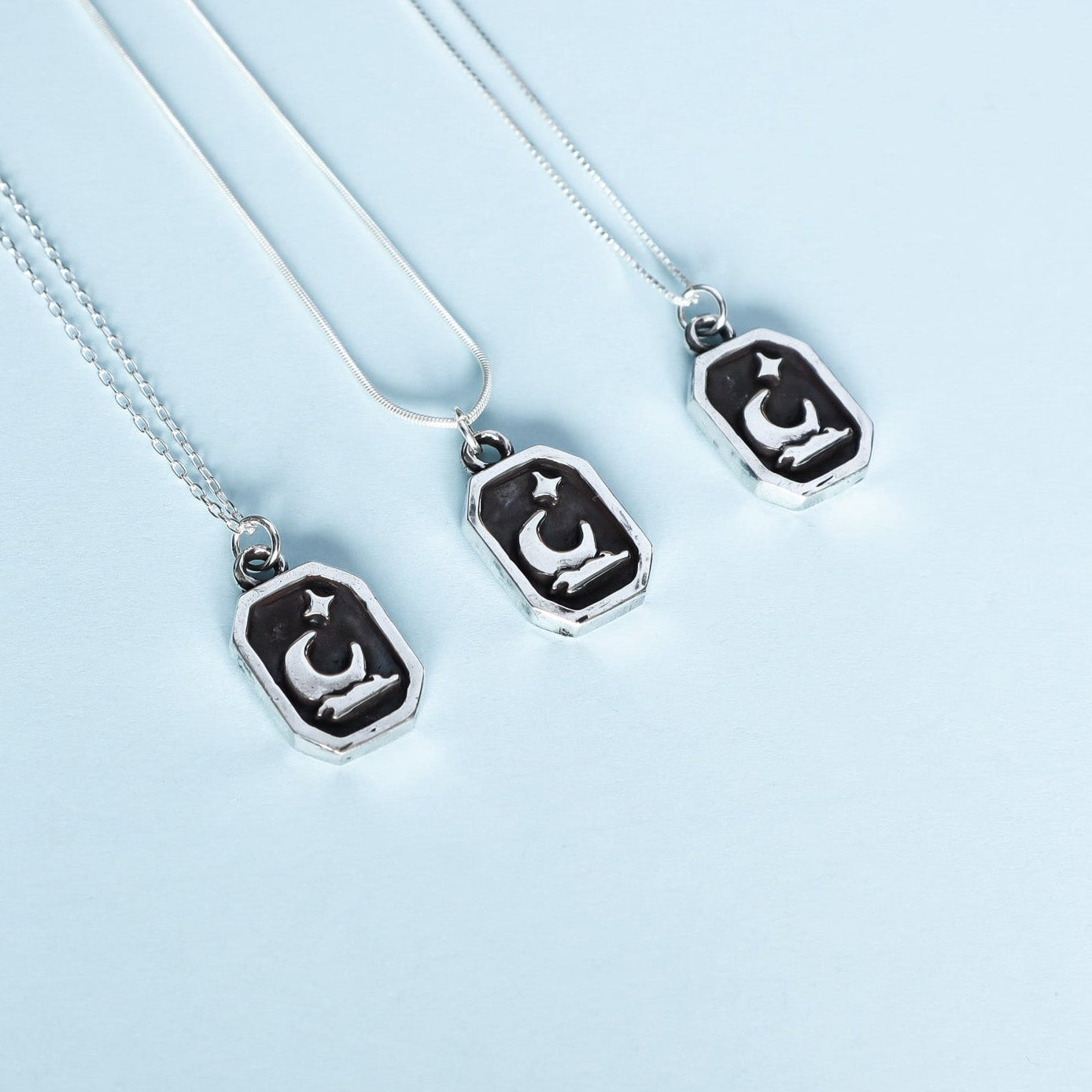 シルバー三日月ペンダント